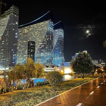 באטומי Orbi City Tower מראה חיצוני תמונה